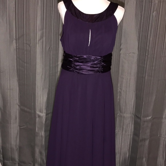 long dress - Picture 6 of 11